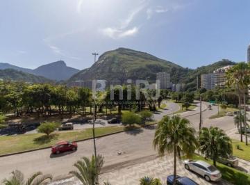 890843vpg.jpg · Amplo apartamento na Epitácio Pessoa com 370m² - 1 vaga e portaria 24 horas