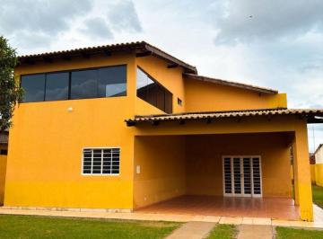 Casa de 5 quartos, Gama · Oportunidade: Casa com Piscina em Terreno Amplo de 840m²