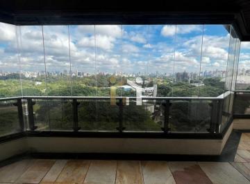 Apartamento · 495m² · 3 Quartos · 8 Vagas · Cobertura com 3 suites, piscina, 8 vagas e vista eterna para o parque