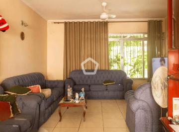 Casa · 230m² · 4 Quartos · 2 Vagas · Avenida Atlântica, 3187 - Jardim Tres Marias