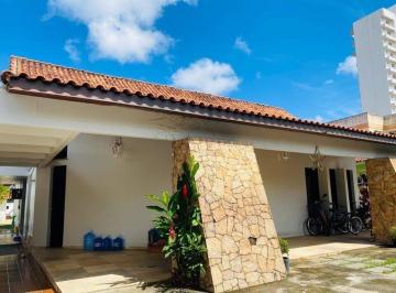 Casa · 330m² · 1 Quarto · 2 Vagas · Casa em Parque Turf Club - Campos dos Goytacazes