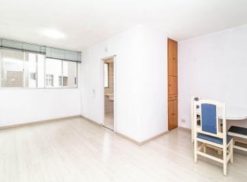 Sala para 2 Ambientes · Apartamento à venda - em Batel