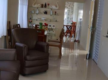 Casa de 3 quartos, Camaçari · Casa Térrea Ampla com 3 Quartos e 2 Suítes em Abrantes – Excelente Terreno e Ótima Localização