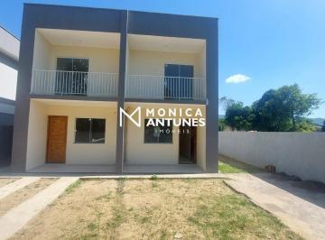 Casa · 72m² · 2 Quartos · 1 Vaga · Casa com 2 Quartos e Garagem à Venda em Itapeba | Maricá
