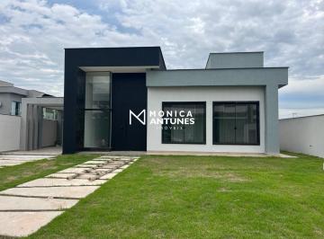 Casa · 3 Quartos · 1 Vaga · Casa em Condomínio com 3 Quartos, Piscina e Área Gourmet à Venda em Cajueiros |