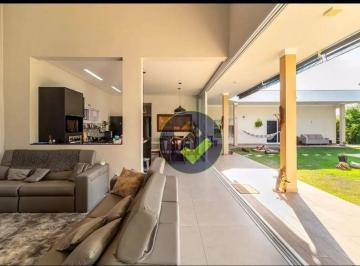 82aed9072e7becd06b67d25e0de8bdeb26a3e7fb · Casa Residencial à venda, Caguassu, Sorocaba - CA0638.