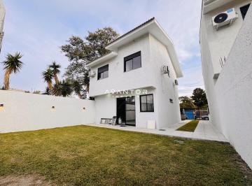 Casa · 115m² · 3 Quartos · 3 Vagas · Sobrado com 3 dormitórios no bairro Diácono João Luiz Pozzobon