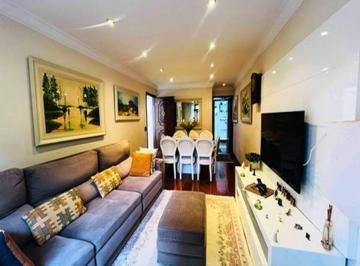 Casa de 3 quartos, São Paulo · Sobrado Alto Padrão no Jardim da Saúde com 3 Suítes, Espaço Gourmet e Garagem para 6 Carros