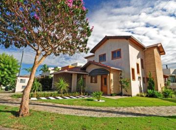 Casa · 433m² · 3 Quartos · 2 Vagas · Sobrado Alto Padrão com 3 Suítes, Piscina e Espaço Gourmet