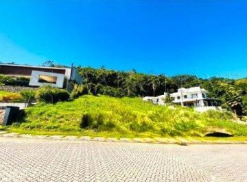 2150_i31A5A67J_21506a0b0894dd345.jpg · Terreno exclusivo de alto padrão em  condomínio fechado, Córrego Grande. Florian