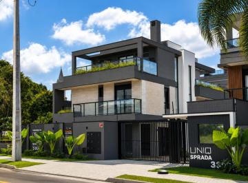 Casa de 4 quartos, Curitiba · Casa com 4 Quartos e 2 Vagas À venda no Campo Comprido - Curitiba PR