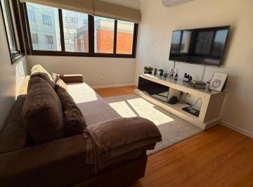 Apartamento de 2 quartos, Porto Alegre · Apartamento semimobiliado no Moinhos de Vento