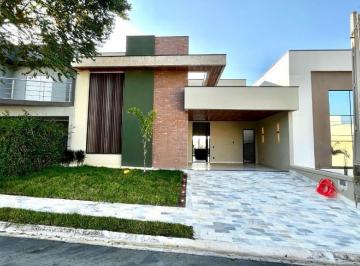 Foto 01 · Casa térrea de luxo com 3 suítes e piscina em Valinhos-SP, próximo ao Colégio Inovate. Venha conferi