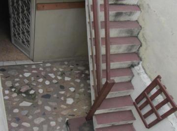 Casa · 10m² · 1 Quarto · Casa - Campo Grande