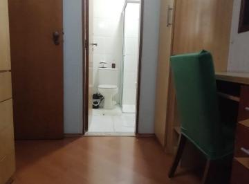 Casa de 4 quartos, São Paulo · Suite de solteiro em casa espaçosa e mobilidas