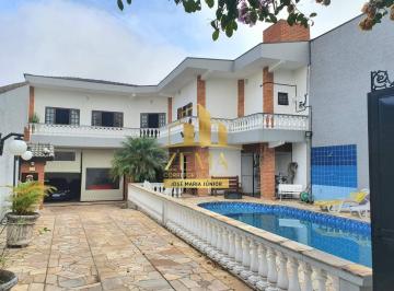 Casa · 478m² · 4 Quartos · Imóvel 478m2 / 500, (02 casas), Amplo Gourmet, Piscina, Jacuzzi, 10 Vagas.