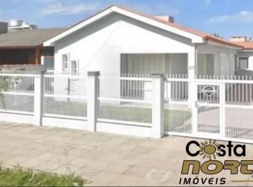 Casa · 89m² · 4 Quartos · 1 Vaga · Casa Mobiliada no Centro de Tramandaí