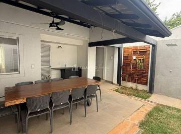 Casa · 66m² · 2 Quartos · 1 Vaga · Qc 13 Jardins Mangueiral 2 Quartos Reformada