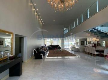 Casa · 1380m² · 6 Quartos · 10 Vagas · Mansão de alto padrão, 6 quartos (4 suítes), 1.380 m² construídos, elevador e área verde privativa –