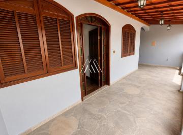 Casa · 250m² · 3 Quartos · 1 Vaga · Casa 3 quartos à venda no Cidade Leonane em Itaúna/MG