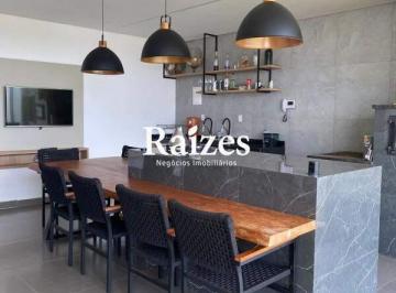 Casa · 198m² · 4 Quartos · 3 Vagas · Casa Sobrado à venda em Uberlândia (Jardim Patrícia) | 4 quartos (1 suíte) com porcelanato e garagem
