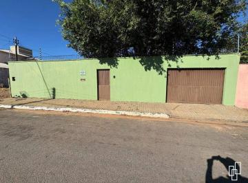 Casa · 147m² · 2 Quartos · 1 Vaga · CASA COLONIAL À VENDA NA ARSO 34 (309 SUL) | AMPLO ESPAÇO, SEGURANÇA E ÓTIMA OPORTUNIDADE