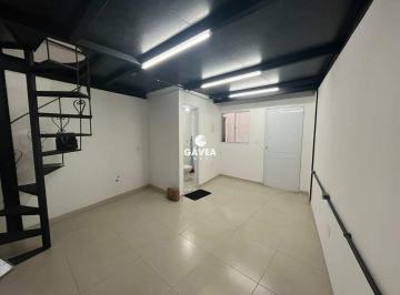 Comercial · 42m² · Ponto Comercial para aluguel no Centro em São Vicente.