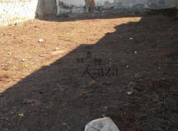 Terreno · 372m² · Terreno - Vila Nair - Rodovia dos Tamoios - 372m².