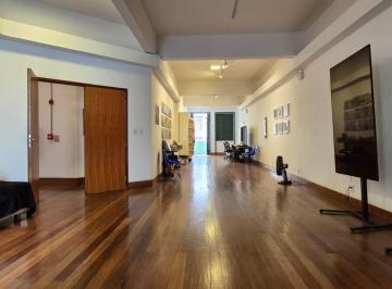 Comercial · 160m² · Andar inteiro - Rua Buenos Aires