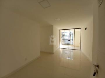 sala · Lívia Machado Imóveis aluga apartamento 03 quartos, sendo 01 suíte, com 76,58 m² em Jardim da Penha