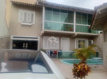 Casa · 240m² · 3 Quartos · 4 Vagas · Casa com 2 pisos no Bairro Medianeira Porto Alegre