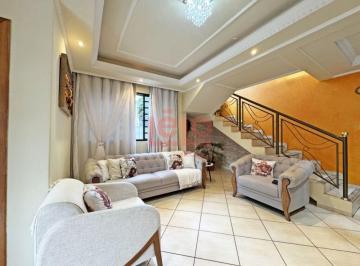 Casa · 226m² · 5 Quartos · 2 Vagas · VENDA | Sobrado, com 5 dormitórios em VILA MORANGUEIRA, MARINGA