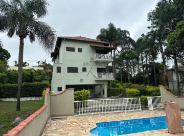 Casa · 2400m² · 4 Quartos · 6 Vagas · Casa Sobrado em Lavrinhas