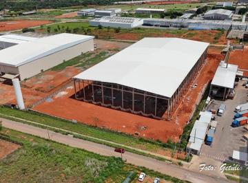 Polo JK trecho 5 7 4-4 · Comercial para aluguel - em Santa Maria