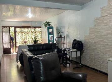 Casa Venda de 3 quartos · Casa a venda, 3 Quartos, sendo 1 Suíte, Bairro centro Canoas