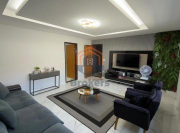 Casa · 204m² · 3 Quartos · 4 Vagas · Casa em Vila Aparecida - Jundiaí, SP