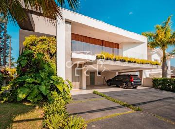 Casa · 665m² · 4 Quartos · 6 Vagas · Casa de Condomínio para venda em Alphaville de 665.00m² com 4 Quartos, 4 Suites e 6 Garagens