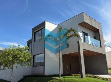 Casa · 180m² · 3 Quartos · 5 Vagas · Casa para venda em Cajuru Do Sul de 180.00m² com 3 Quartos, 3 Suites e 5 Garagens