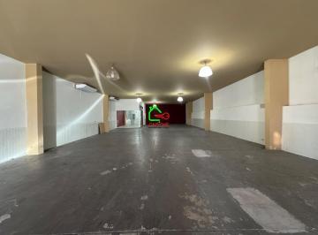 Comercial · 495m² · 3 Vagas · Galpão / Depósito / Armazém para venda e aluguel em Nova Vinhedo de 495.00m² com 3 Garagens