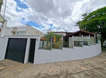 Casa · 270m² · 1 Quarto · 1 Vaga · Casa para alugar em Jardim América de 270.00m² com 1 Quarto e 1 Garagem