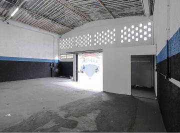 Comercial · 250m² · 1 Quarto · 4 Vagas · Galpão / Depósito / Armazém para alugar em Centro de 250.00m² com 1 Quarto e 4 Garagens