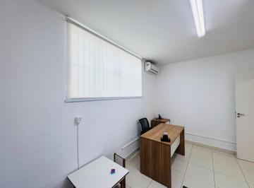 Comercial · 10m² · 1 Vaga · Sala Comercial para alugar em Chácara Urbana de 10.00m² com 1 Garagem
