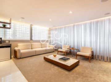 Apartamento · 250m² · 2 Quartos · 2 Vagas · Cobertura para venda e aluguel em Itaim Bibi de 250.00m² com 2 Quartos, 2 Suites e 2 Garagens