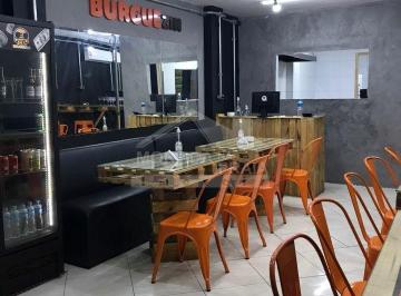 Comercial · 63m² · Loja COMERCIAL no CENTRO da Guilhermina, Confira na Imobiliária em Praia Grande.