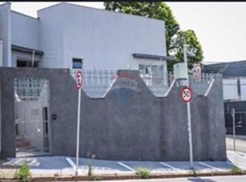 Comercial · 233m² · Excelente imóvel comercial em localização privilegiada