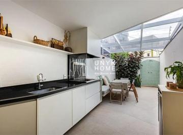 Casa · 154m² · 2 Quartos · 2 Vagas · Casa em Condomínio, 2 Suítes, Espaço Gourmet e 2 Vagas na Vila Ipojuca