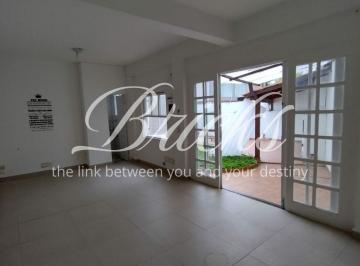 Casa · 201m² · 3 Quartos · CASA TÉRREA À VENDA E OU LOCAÇÃO 3 SUITES JD NOVO MUNDO