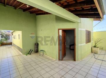 Casa · 100m² · 1 Quarto · 2 Vagas · Casa Térrea de esquina de 100 m² a venda com 1 quarto no Bairro Júlio de Mesquita.