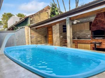 Casa · 150m² · 3 Quartos · 1 Vaga · Seu sonho de casa perto da praia te espera!