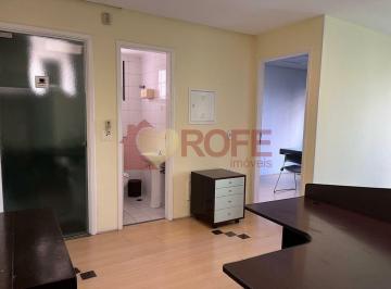 Comercial · 45m² · 1 Quarto · 1 Vaga · Sala Comercial Perfeita para Consultório ou Escritório - 5 min do Metrô Santa Cruz